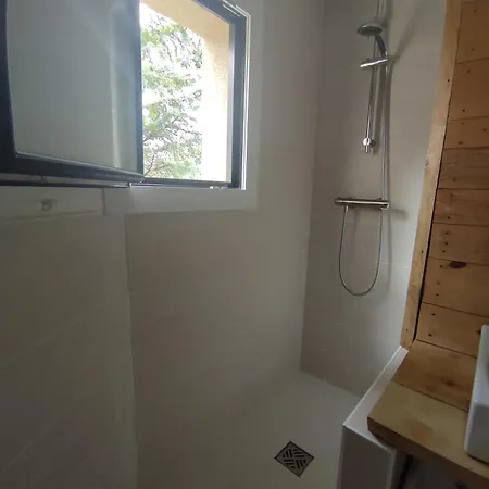 T3 50m² - 6 Pers. - Apartman *